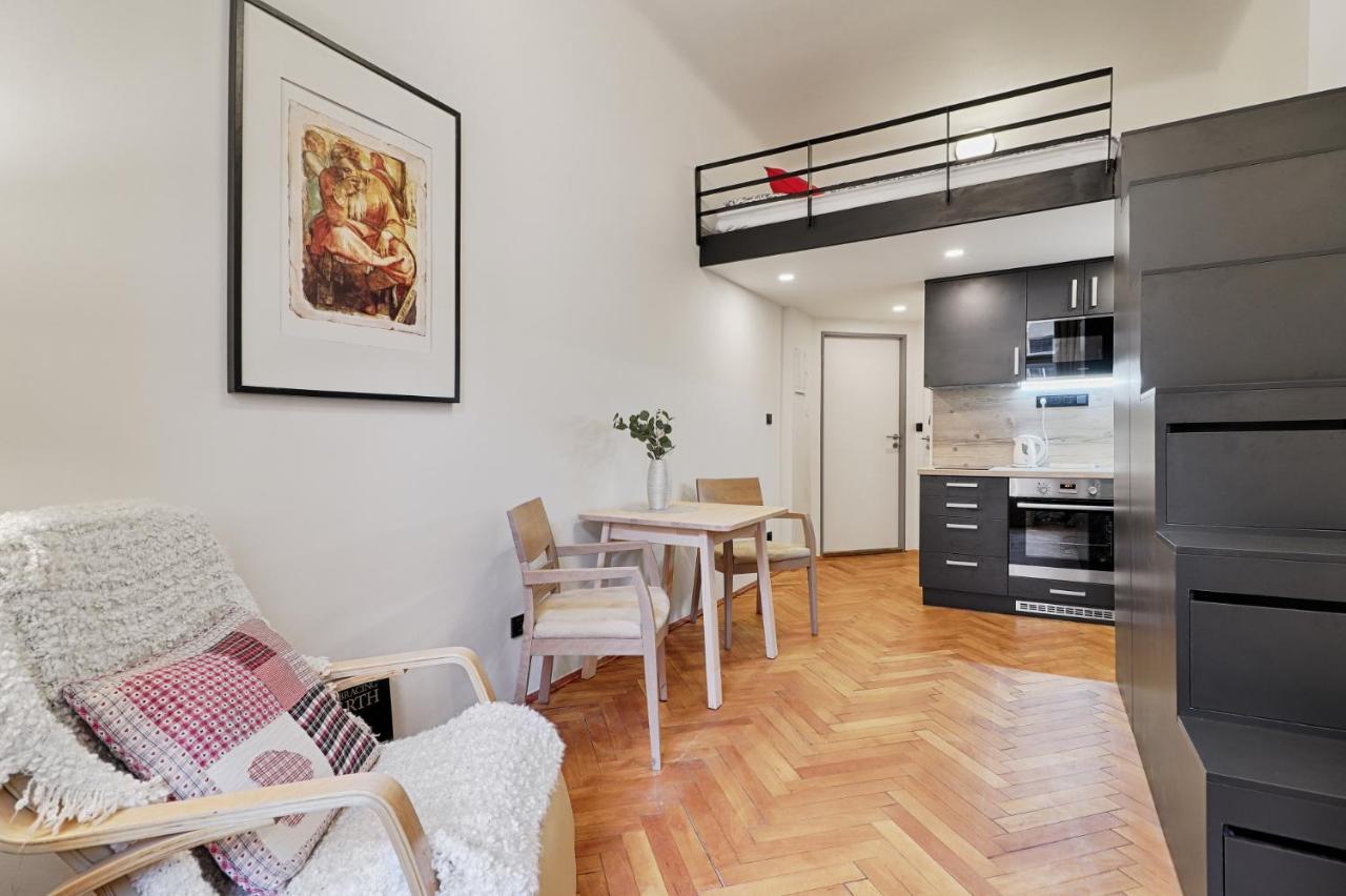 Awesome Stay Studios Praag Buitenkant foto