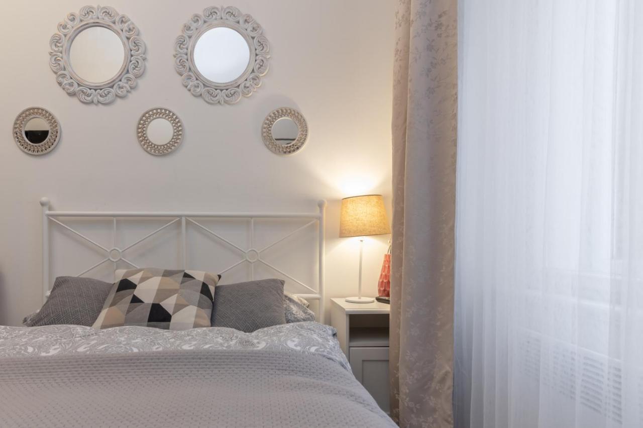 Awesome Stay Studios Praag Buitenkant foto