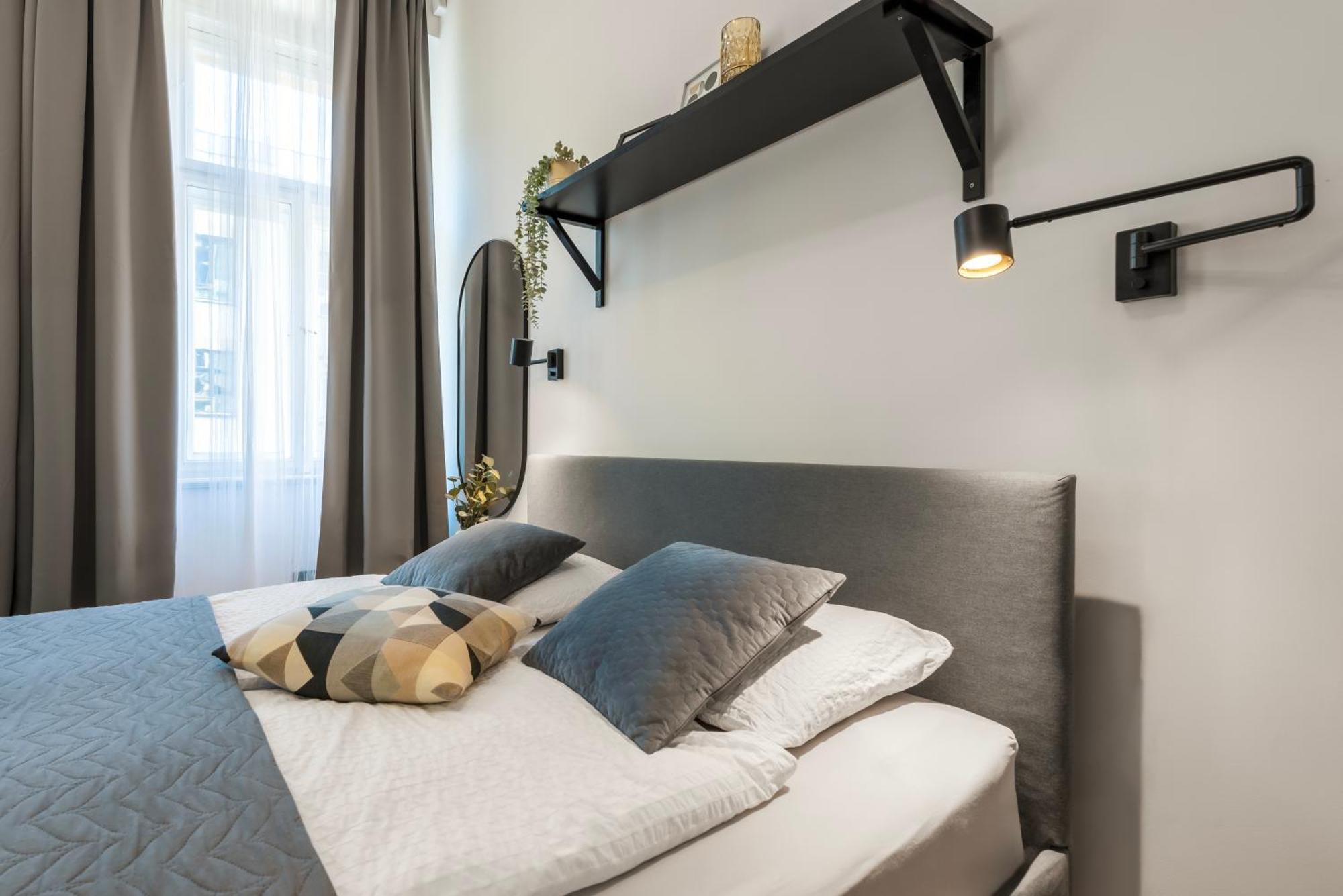 Awesome Stay Studios Praag Buitenkant foto